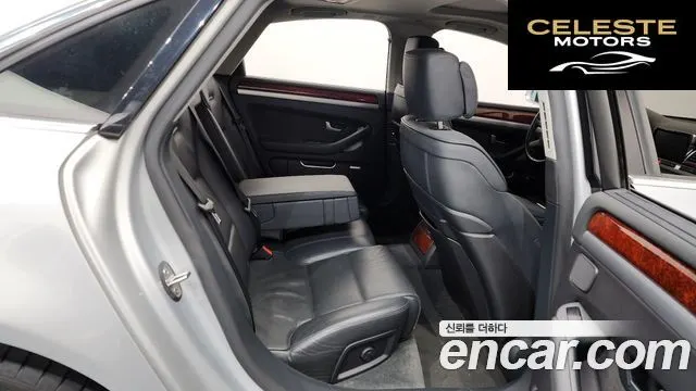 AUDI A8 4.2 FSI Quattro 2010 — photo 12 sur 26