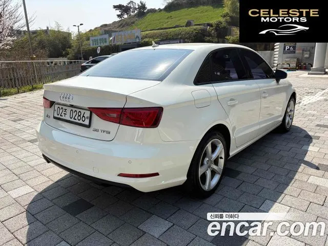 AUDI A3 35 TFSI Dynamic 2015 — photo 6 sur 19