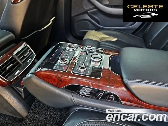 AUDI A8 4.2 FSI Quattro RSE 2011 — photo 11 sur 26