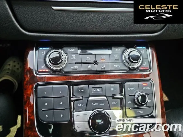 AUDI A8 4.2 FSI Quattro RSE 2011 — photo 18 sur 26