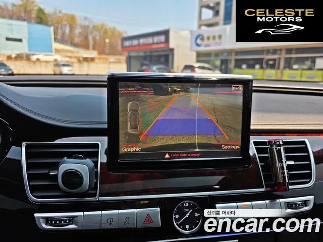 AUDI A8 4.2 FSI Quattro RSE 2011 — photo 19 sur 26