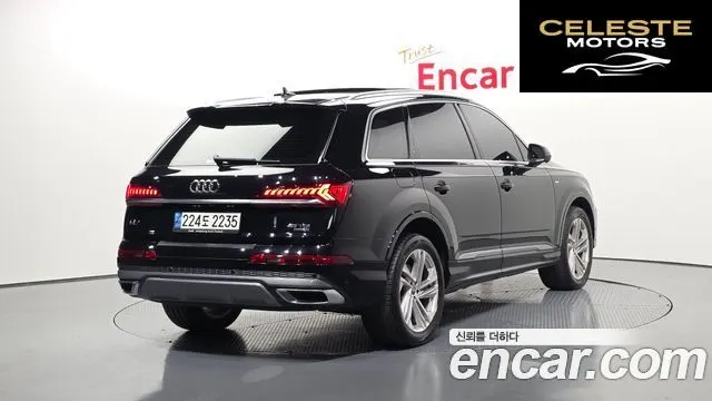 AUDI Q7 (4M) 45 TDI Quattro Premium 2021 — photo 2 sur 20