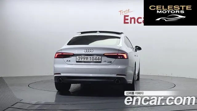 AUDI A5 (F5) 45 TFSI Quattro Premium Sportback 2019 — photo 4 sur 34