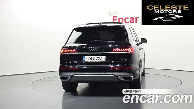 AUDI Q7 (4M) 45 TDI Quattro Premium 2021 — photo 4 sur 20