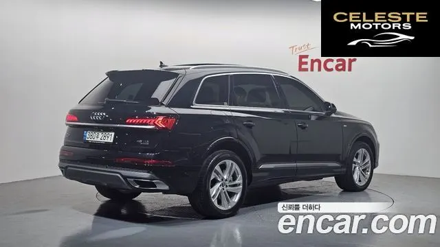 AUDI Q7 (4M) 45 TDI Quattro Premium 2021 — photo 2 sur 20