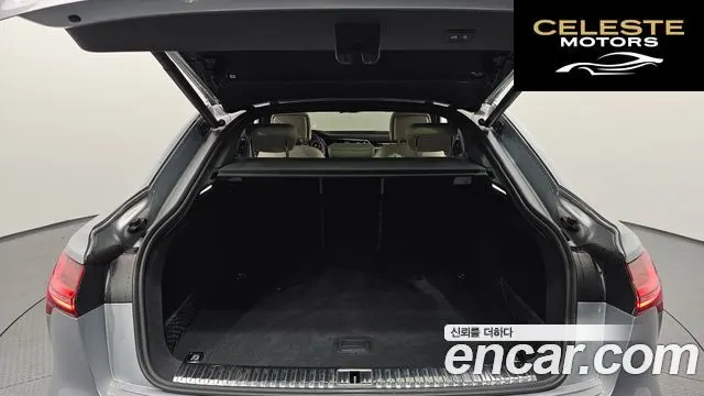 AUDI e-55 Quattro Sportback 2022 — photo 18 sur 20
