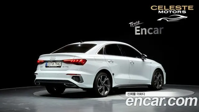 AUDI A3 (8Y) 40 TFSI Premium 2023 — photo 2 sur 20