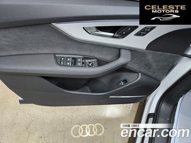 AUDI Q7 (4M) 55 TFSI Quattro Premium 2025 — photo 12 sur 24