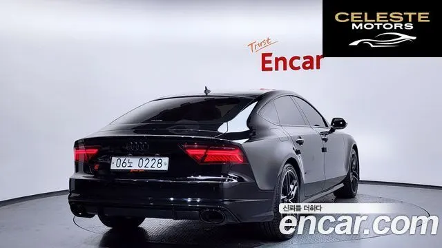 AUDI A7 40 TFSI Quattro Premium 2016 — photo 2 sur 20