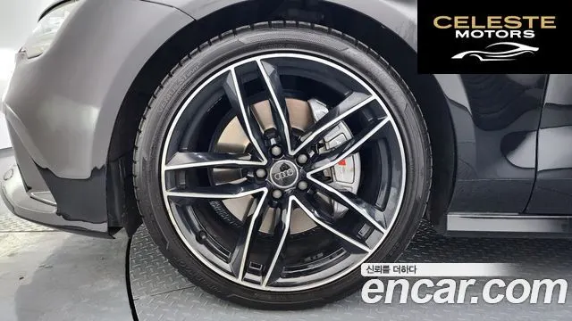 AUDI A7 40 TFSI Quattro Premium 2016 — photo 5 sur 20