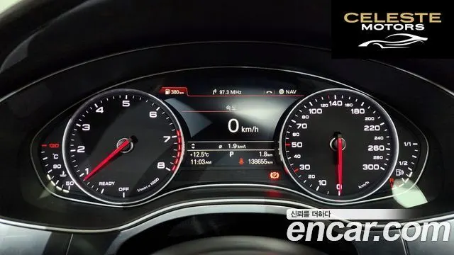 AUDI A7 40 TFSI Quattro Premium 2016 — photo 8 sur 20