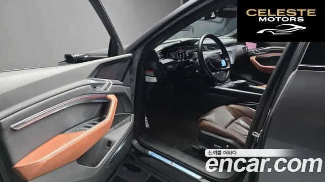 AUDI e-55 Quattro Sportback 2022 — photo 10 sur 26