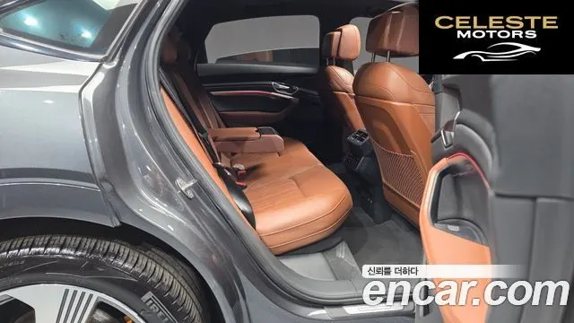 AUDI e-55 Quattro Sportback 2022 — photo 12 sur 26