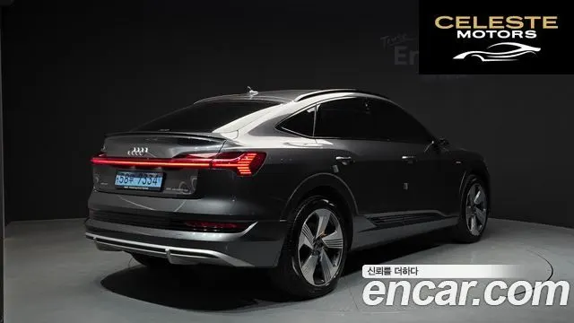 AUDI e-55 Quattro Sportback 2022 — photo 2 sur 26