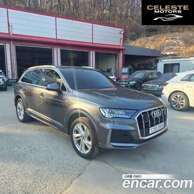AUDI Q7 (4M) 45 TDI Quattro Premium 2022 — photo 6 sur 25