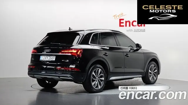 AUDI Q5 (FY) 45 TFSI Quattro 2023 — photo 2 sur 20