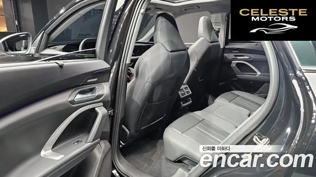 AUDI Q5 (80A) 40 TDI Quattro S Line Sportback 2025 — photo 16 sur 30