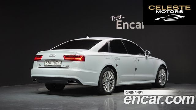 AUDI A6 40 TFSI Quattro Premium 2017 — photo 2 sur 30
