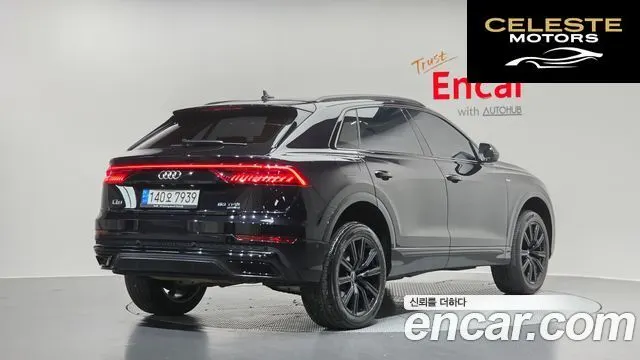AUDI Q8 (4M) 55 TFSI Quattro Premium 2021 — photo 2 sur 20