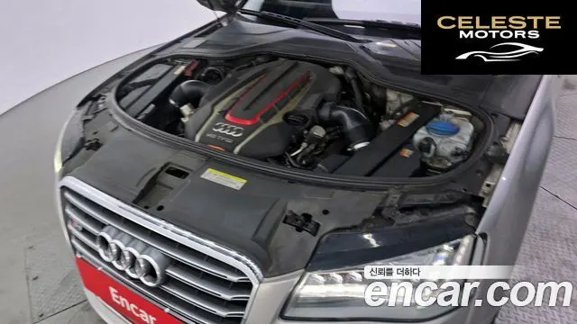 AUDI S8 4.0 TFSI Quattro 2013 — photo 6 sur 20