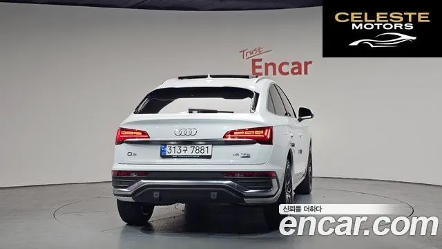 AUDI Q5 (FY) 45 TFSI Quattro Premium Sportback 2023 — photo 3 sur 20