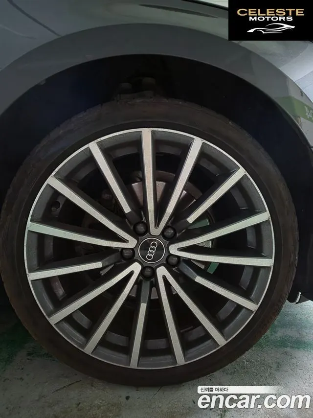 AUDI A5 (F5) 40 TFSI Quattro Premium Sportback 2023 — photo 8 sur 22