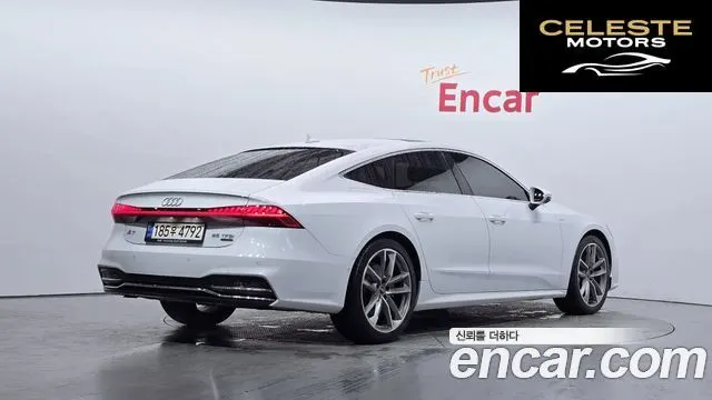 AUDI A7 (4K) 55 TFSI Quattro Premium 2021 — photo 2 sur 33