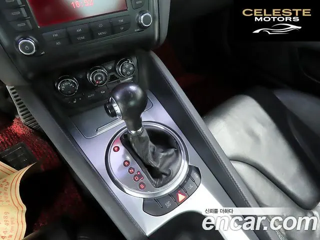 AUDI TT Coupé 2.0 TFSI 2008 — photo 13 sur 26