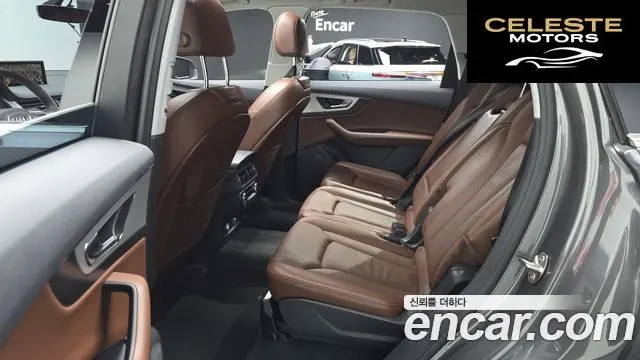 AUDI Q7 (4M) 45 TFSI Quattro 2019 — photo 12 sur 20