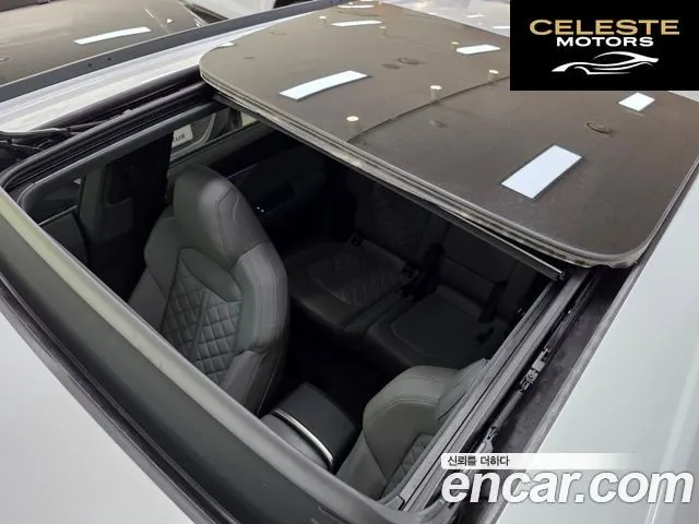 AUDI Q8 (4M) 55 TFSI Quattro Premium 2023 — photo 20 sur 26