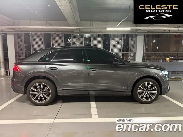AUDI Q8 (4M) 55 TFSI Quattro Premium 2021 — photo 12 sur 12