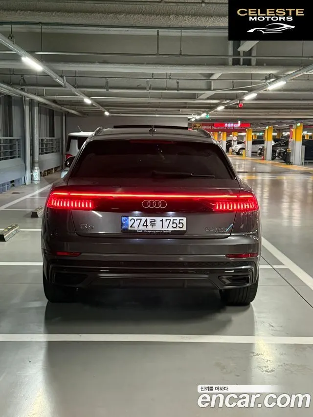 AUDI Q8 (4M) 55 TFSI Quattro Premium 2021 — photo 4 sur 12