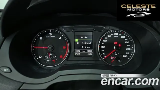 AUDI Q3 35 TDI Quattro S-Line Edition 2015 — photo 8 sur 20