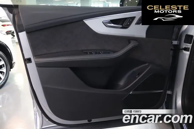 AUDI Q8 (4M) 50 TDI Quattro Premium 2021 — photo 11 sur 26