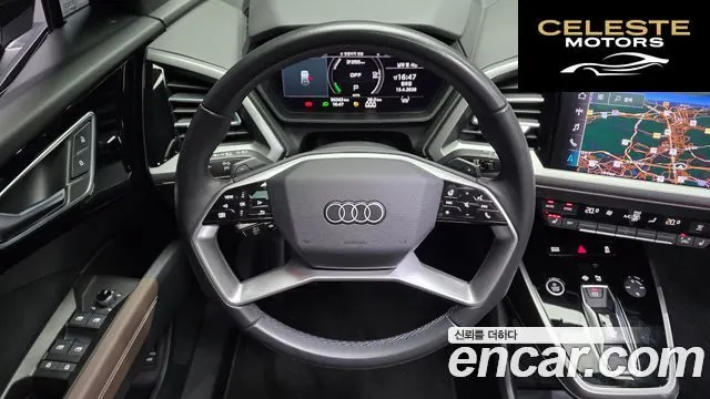 AUDI Q4 e-(F4) 40 Premium 2022 — photo 13 sur 20
