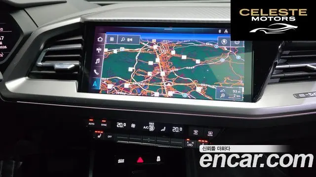 AUDI Q4 e-(F4) 40 Premium 2022 — photo 15 sur 20