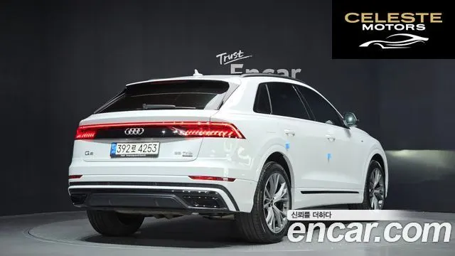 AUDI Q8 (4M) 55 TFSI Quattro Premium 2022 — photo 2 sur 20