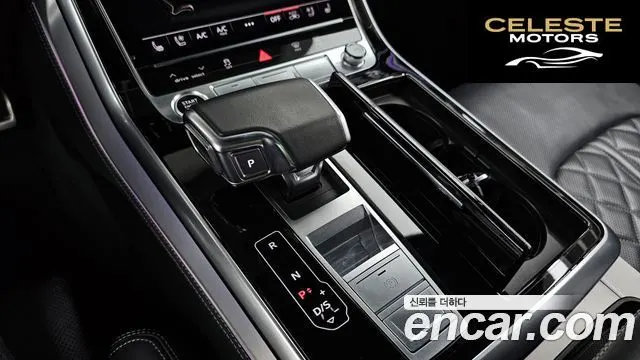 AUDI Q8 (4M) 55 TFSI Quattro Premium 2022 — photo 9 sur 20