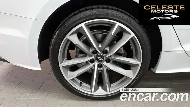 AUDI A5 (F5) 40 TDI Quattro Premium Sportback 2021 — photo 5 sur 20