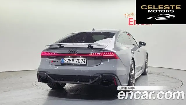 AUDI RS7 (4K) 4.0 TFSI Quattro Performance 2025 — photo 4 sur 20