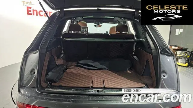 AUDI Q7 (4M) 45 TDI Quattro Premium 2022 — photo 20 sur 20