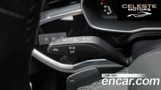 AUDI Q3 (F3) 35 TDI Quattro Premium 2023 — photo 27 sur 31