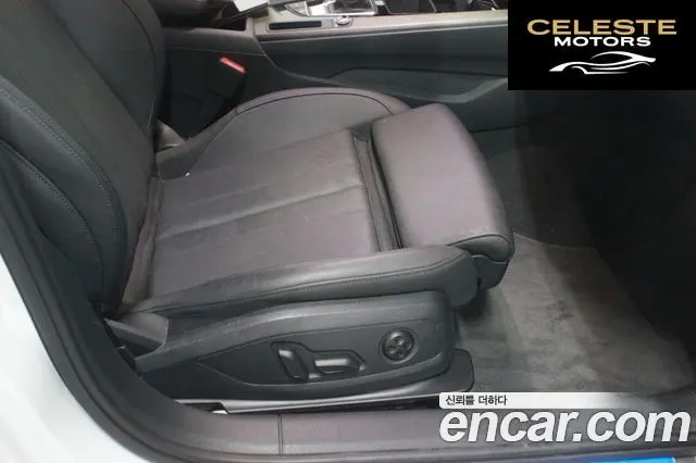 AUDI A4 (B9) 35 TDI Premium 2023 — photo 17 sur 26