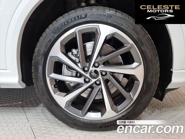 AUDI Q5 (80A) 40 TDI Quattro S Line 2025 — photo 5 sur 26