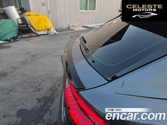 AUDI Q8 (4M) 55 TFSI Quattro Premium 2023 — photo 6 sur 18