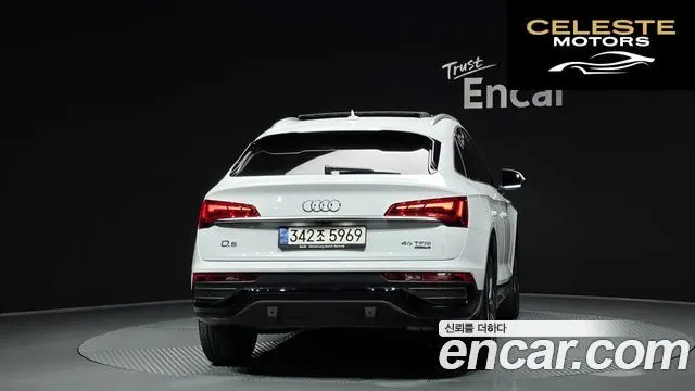 AUDI Q5 (FY) 45 TFSI Quattro Sportback 2022 — photo 4 sur 20