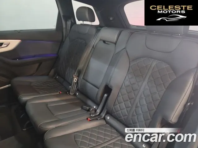 AUDI Q7 (4M) 55 TFSI Quattro Premium 2025 — photo 17 sur 26