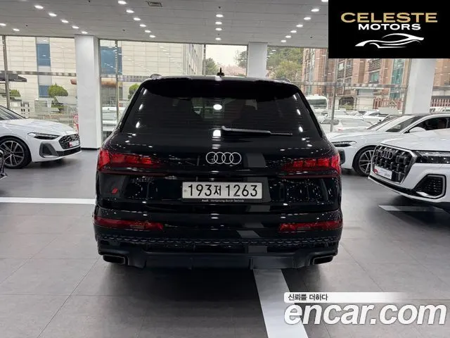 AUDI Q7 (4M) 55 TFSI Quattro Premium 2025 — photo 4 sur 26