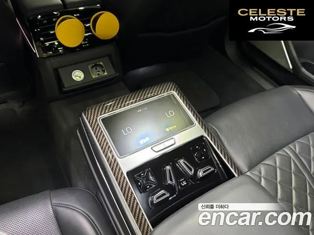 AUDI S8 (D5) 4.0 TFSI Quattro LWB 2020 — photo 13 sur 26