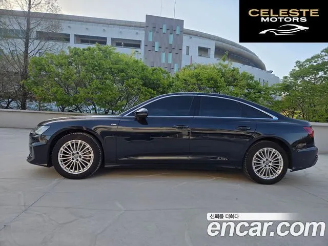 AUDI A6 (C8) 45 TFSI Premium 2020 — photo 2 sur 17